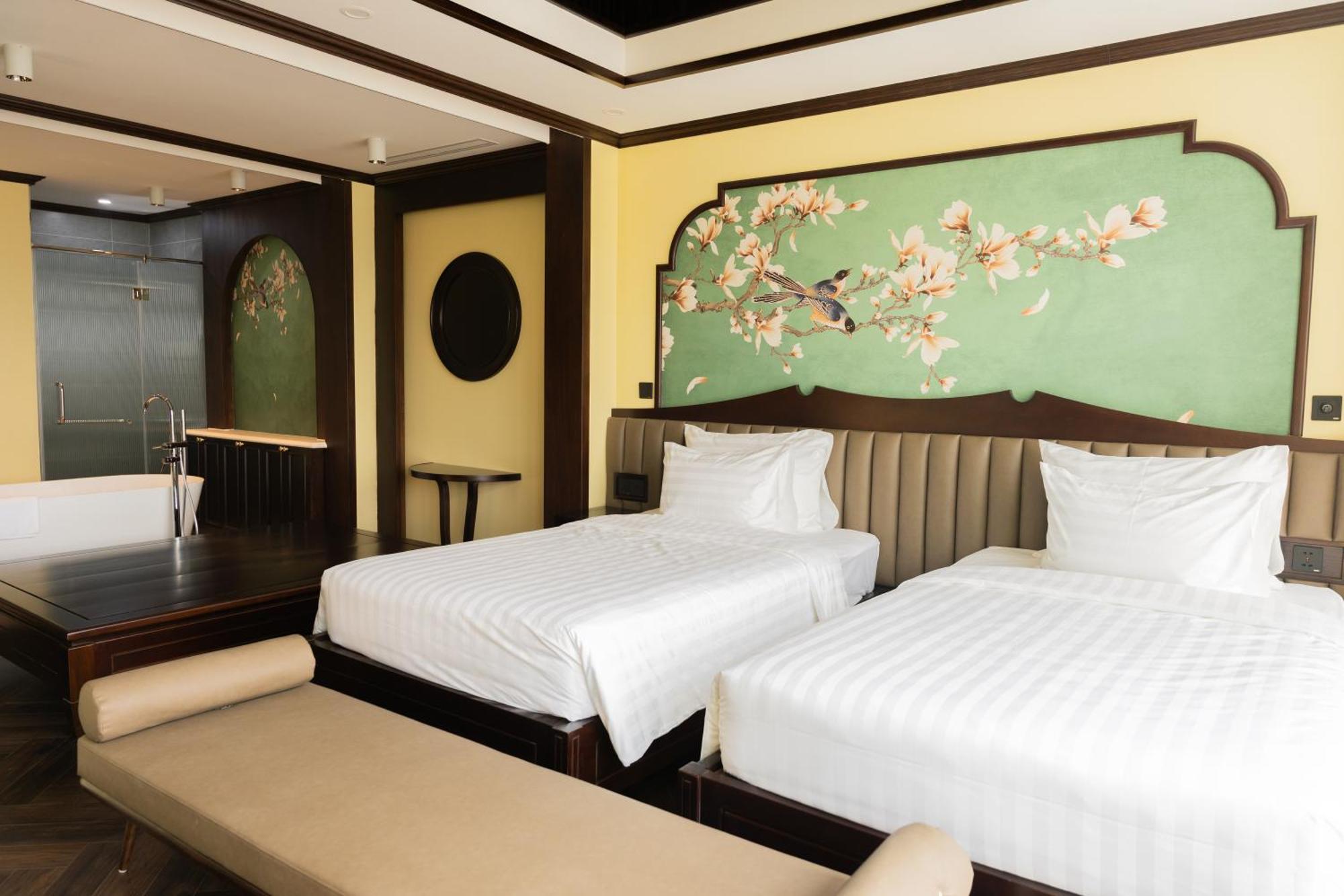 Legacy Hill Resort & Villas Hòa Bình エクステリア 写真