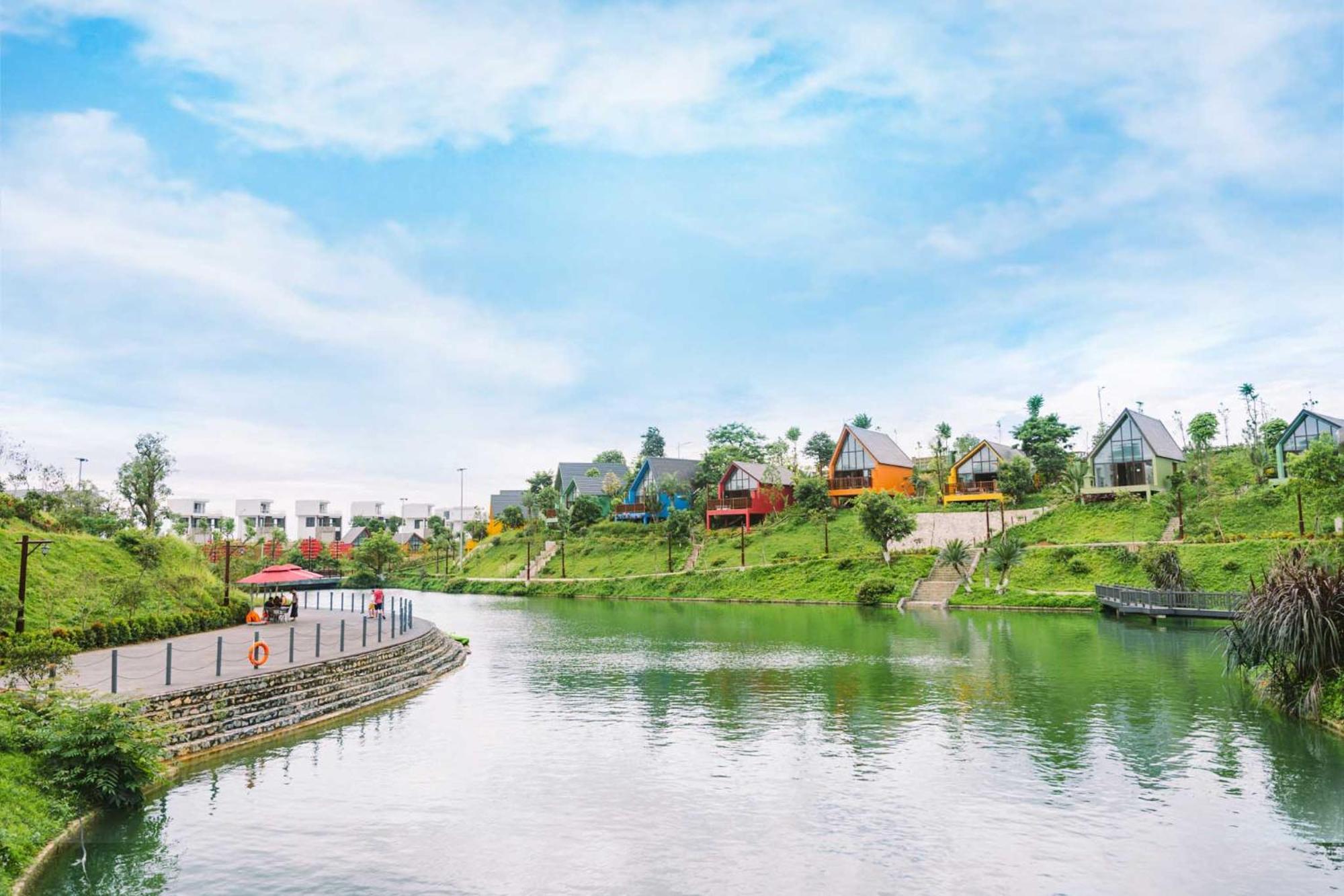 Legacy Hill Resort & Villas Hòa Bình エクステリア 写真